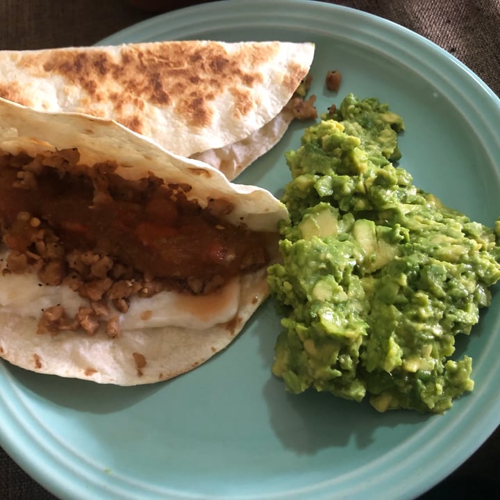 review photo of Planet Vegan Plant Based Imitación Queso Mozzarella Block shared by @lautonks on 22 Jul 2021 - review