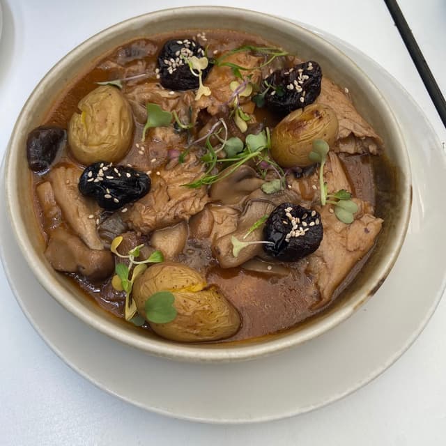 Photo of the dish “Fricandó de heura”