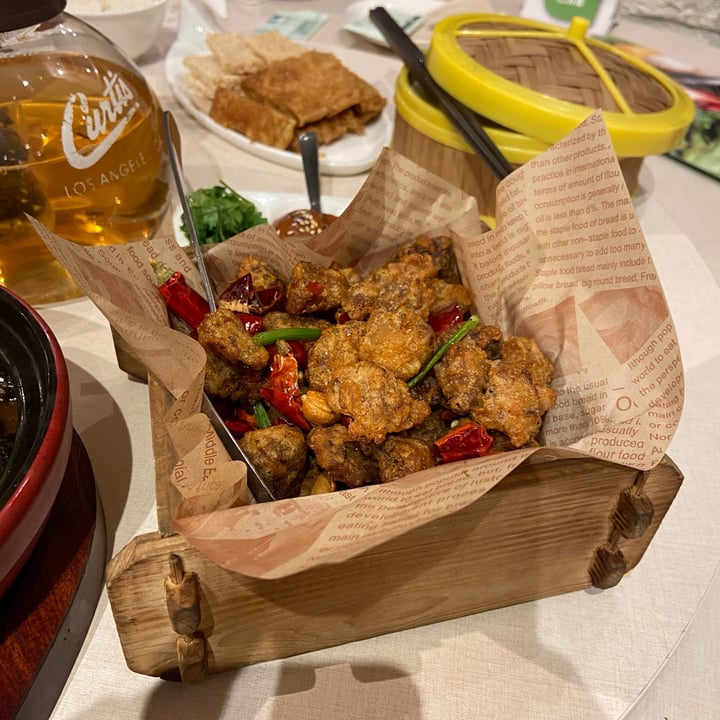 photo of LingZhi Vegetarian - Liat Towers Firecracker Monkey Head Mushrooms shared by @dafnelately on  05 Jul 2022 - review