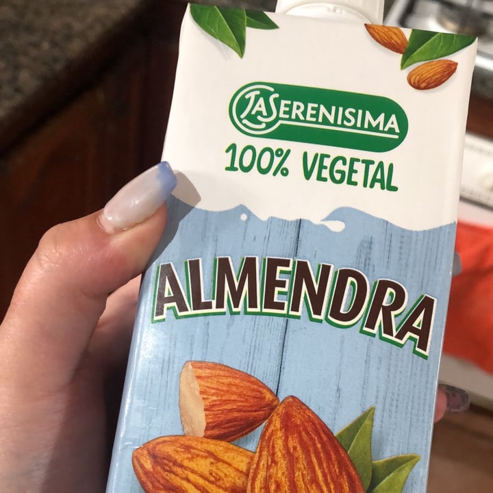 photo of La Serenísima Leche de Almendras Vegetal shared by @julifontana on  26 Nov 2020 - review