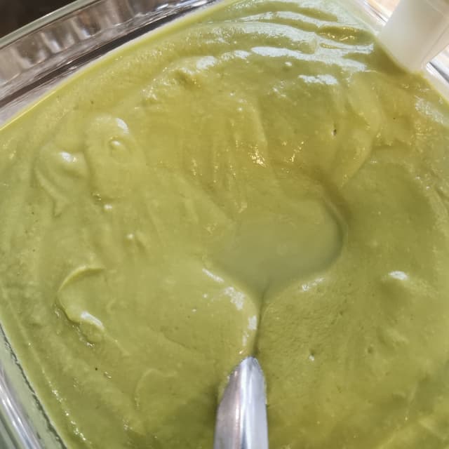 菜肴“Zucchini Cream With Mint And Lemon”的照片