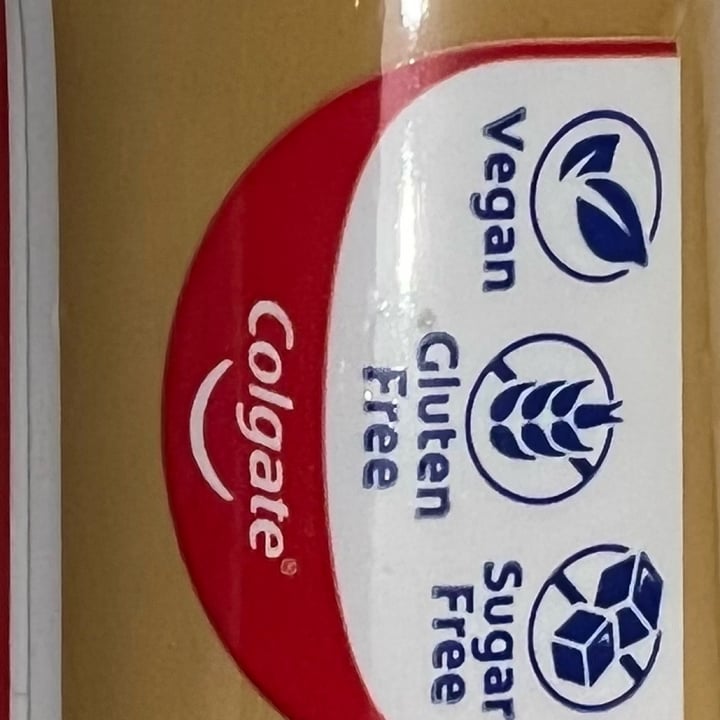 review photo of Colgate Toothpaste shared by @emersonpsjr on 30 Apr 2022 - review