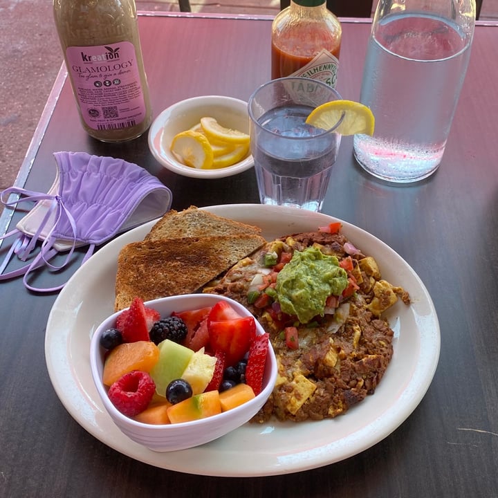 photo of Millie's Cafe Angels Mess shared by @sweetvegan777 on  26 Jul 2021 - review