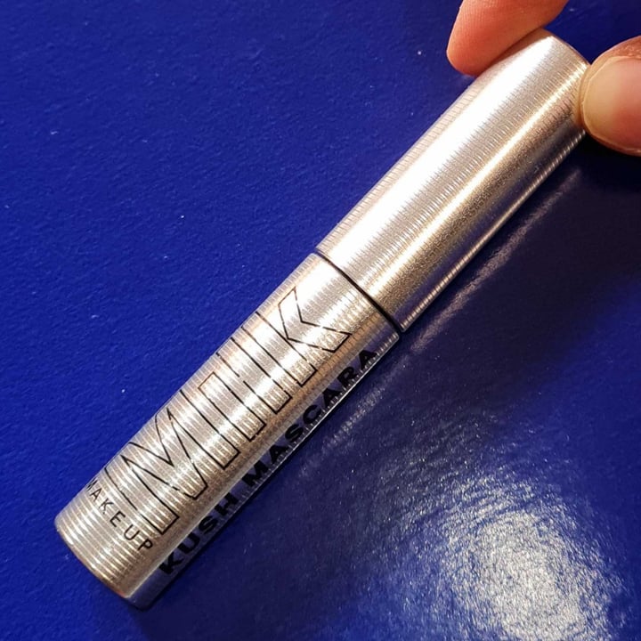 photo of Milk Makeup Kush Mascara shared by @pizzarossa on  13 Apr 2022 - review