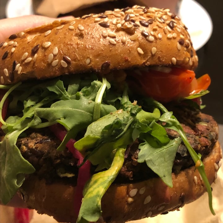 photo of Veggie Grill House Veggie Burger shared by @chanellechu on  18 Dec 2020 - review