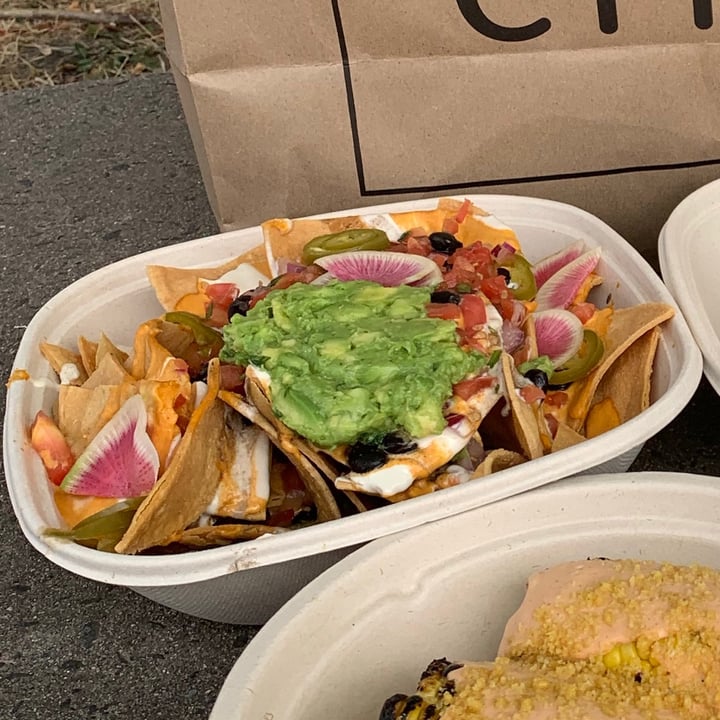 photo of Plant City Vegan Nachos shared by @lpellino29 on  04 Dec 2020 - review