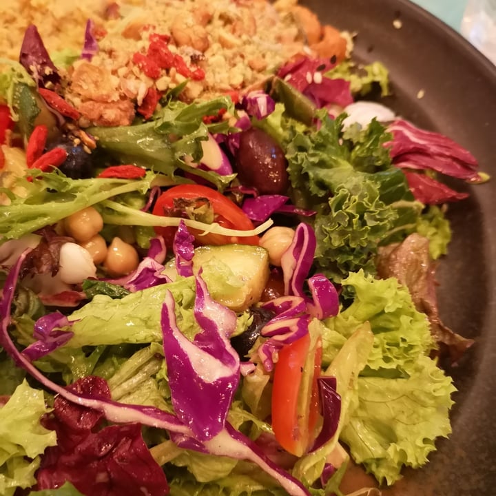 photo of Privé Asian Civilisations Museum Meditarrean salad shared by @raffymabanag on  12 Jan 2021 - review