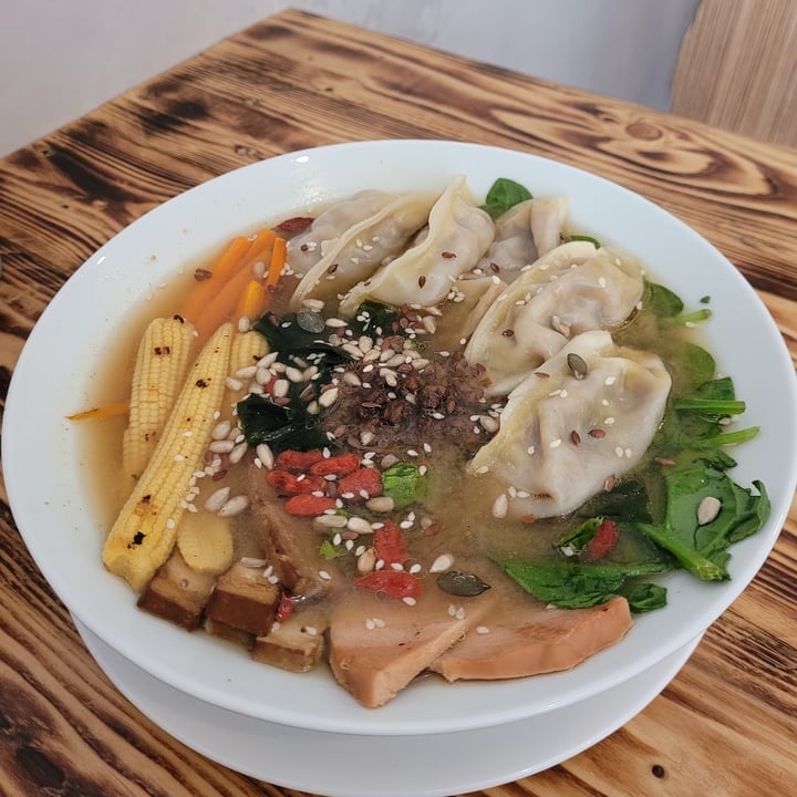 photo of Moko Veggie Café Dumpling Soup shared by @byobottlesg on  07 Jul 2022 - review