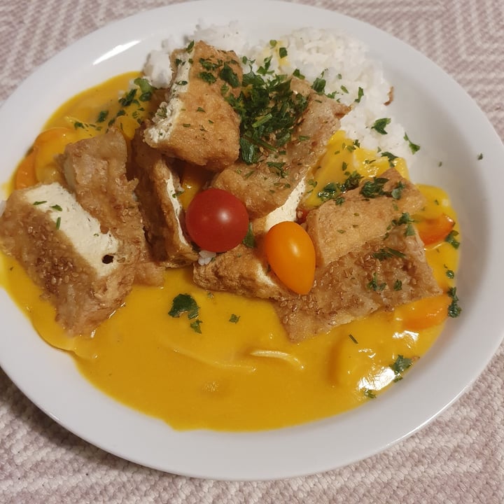 photo of Vegan Express Sesam Tofu in Mangosoße mit Reis shared by @jany666 on  02 Aug 2021 - review