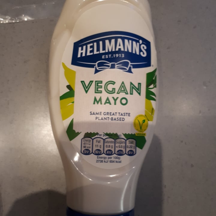 photo of Hellmann’s Hellman’s Vegan Mayonnaise shared by @carmel44 on  17 Dec 2020 - review