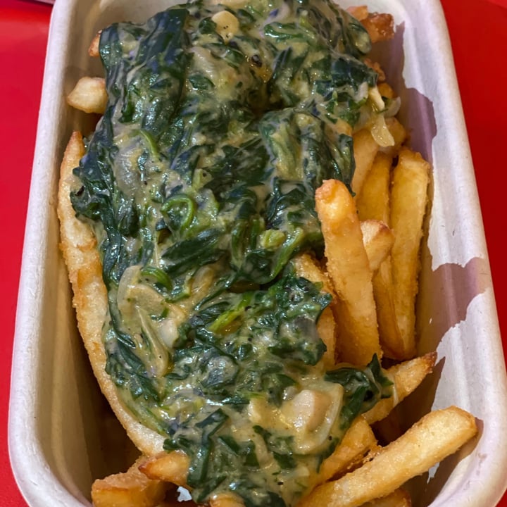 review photo of Love Handle Cream Spinach-loaded Fries shared by @greenbovine on 26 May 2021 - review