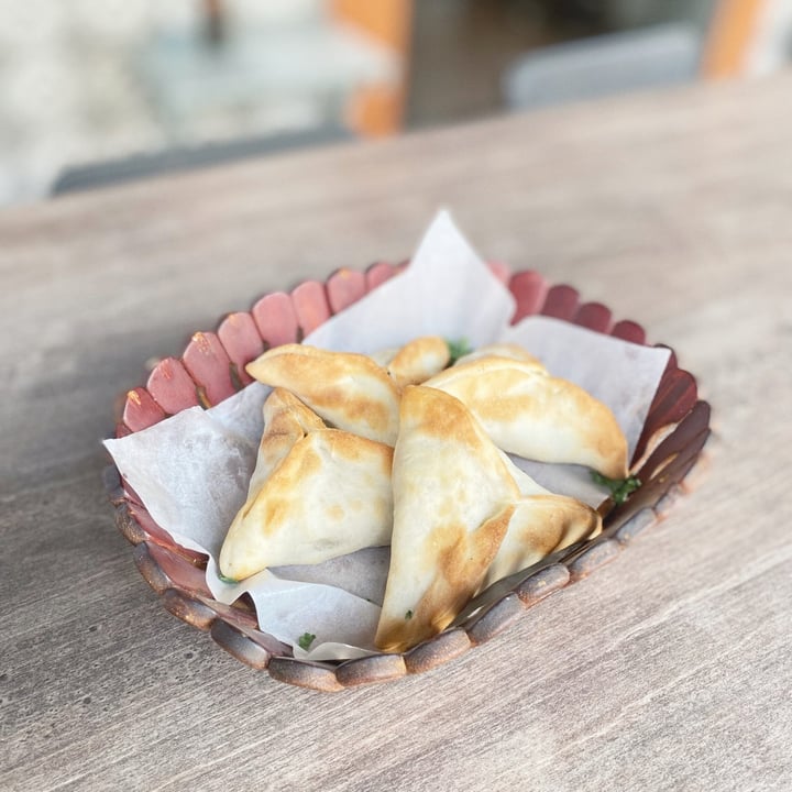 photo of Urban Bites Spinach Fatayer shared by @waisum on  10 Feb 2021 - review