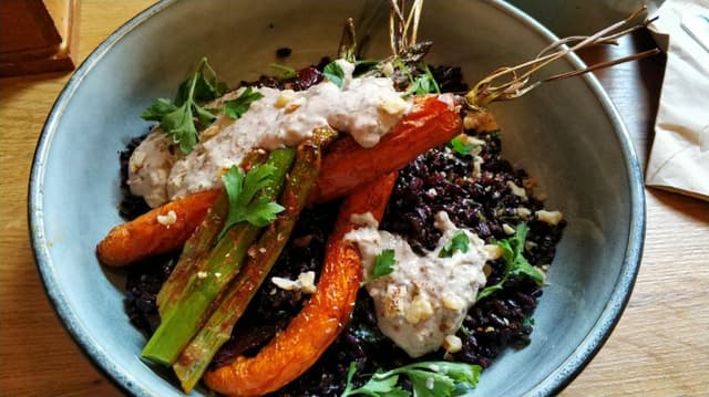 Foto del piatto “Arroz negro”