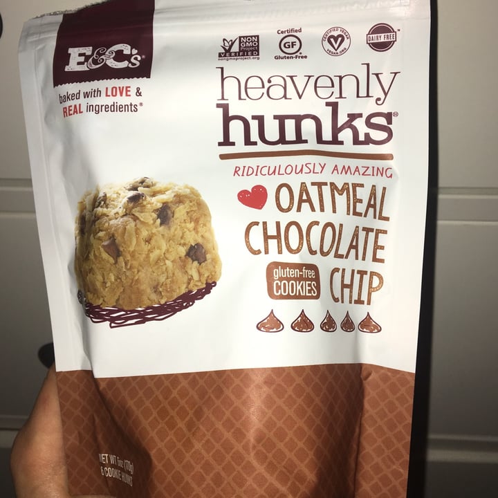 photo of E&C's Oatmeal Chocolate Chip shared by @earthlingab on  27 Oct 2020 - review