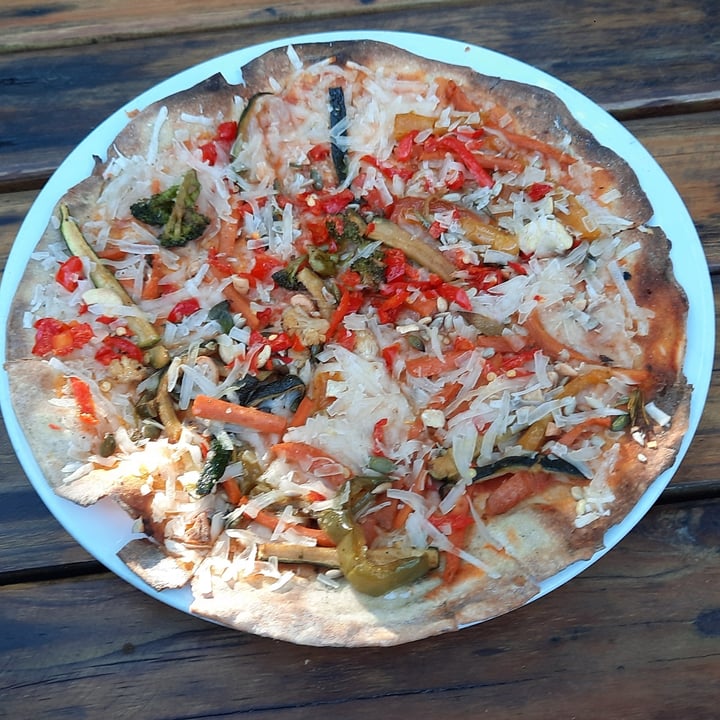 review photo of Camel Rock Restaurant Nutty Veg Pizza shared by @chrisl on 16 Jul 2022 - review