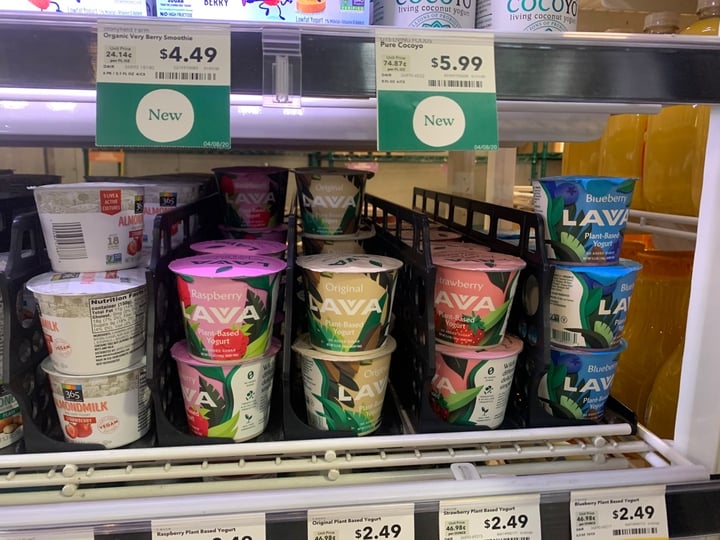 photo of Lavva Raspberry Plant-Based Yogurt shared by @alexisjsmiller on  27 Jan 2020 - review