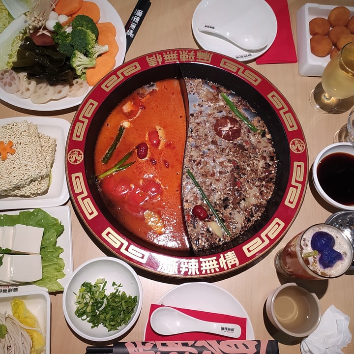 review photo of Spicy Soul Hot Pot Caldo De Setas Con Cosas shared by @merx on 06 May 2021 - review