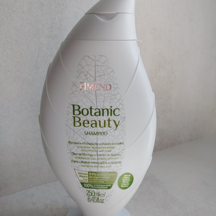 photo of Amend Shampoo shared by @gabrielac on  16 Apr 2022 - review