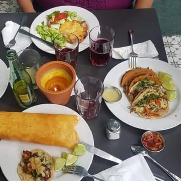 photo of VegCo. Restaurante Vegano Chicharrón De Queso shared by @monikichi on  01 Sep 2021 - review