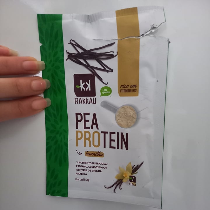 review photo of Rakkau pea protein sabor baunilha shared by @beatrizagns on 19 Jul 2022 - review