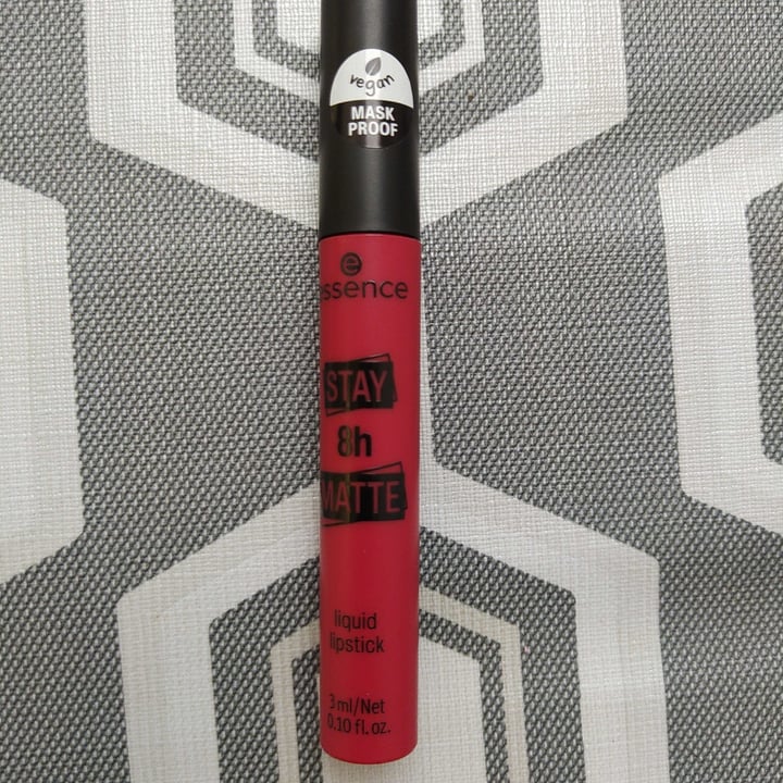 photo of Essence  Liquid lipstick stay 8h matte shared by @spegor on  15 Jul 2021 - review