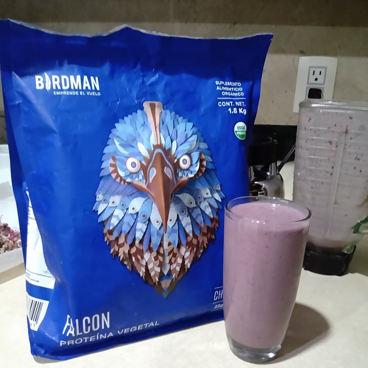 photo of Birdman Falcon Proteína Vegetal sabor Chocolate shared by @elenapera on  25 Jul 2021 - review