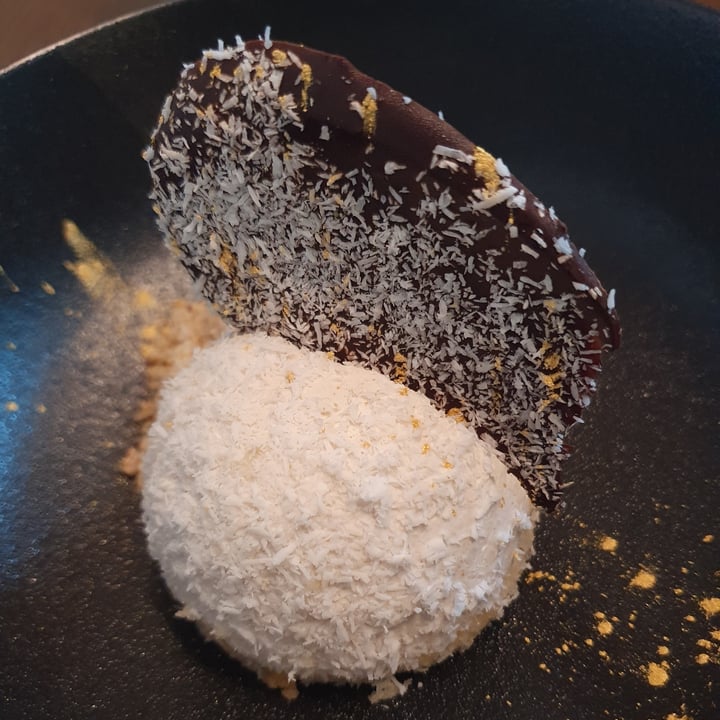review photo of Officina Verde - Ristorante e Bottega Vegana Cocco Bello shared by @dadamarti on 15 Dec 2021 - review