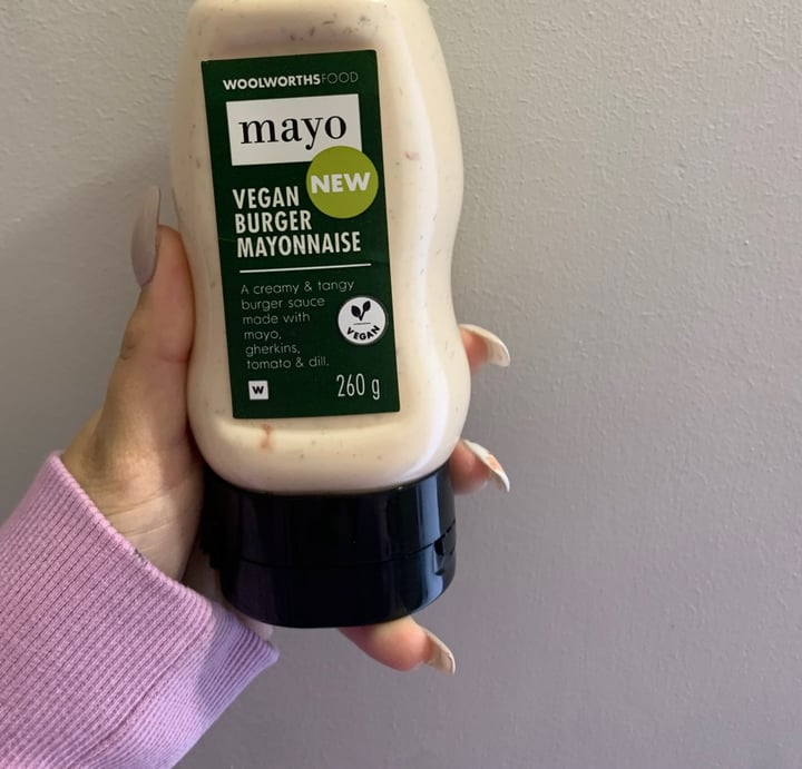 photo of Woolworths Food Vegan Burger Mayonnaise shared by @kaira on  23 Aug 2020 - review