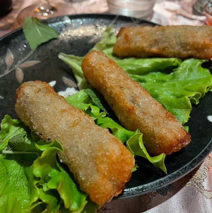 photo of Vietnamonamour Nem vegetariani con salsa veg shared by @eleonora1991 on  15 Oct 2022 - review