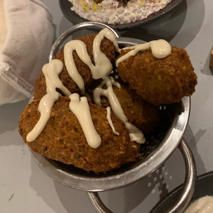 photo of Dukka Hummus Con Falafel shared by @martinabotelli on  20 Feb 2022 - review