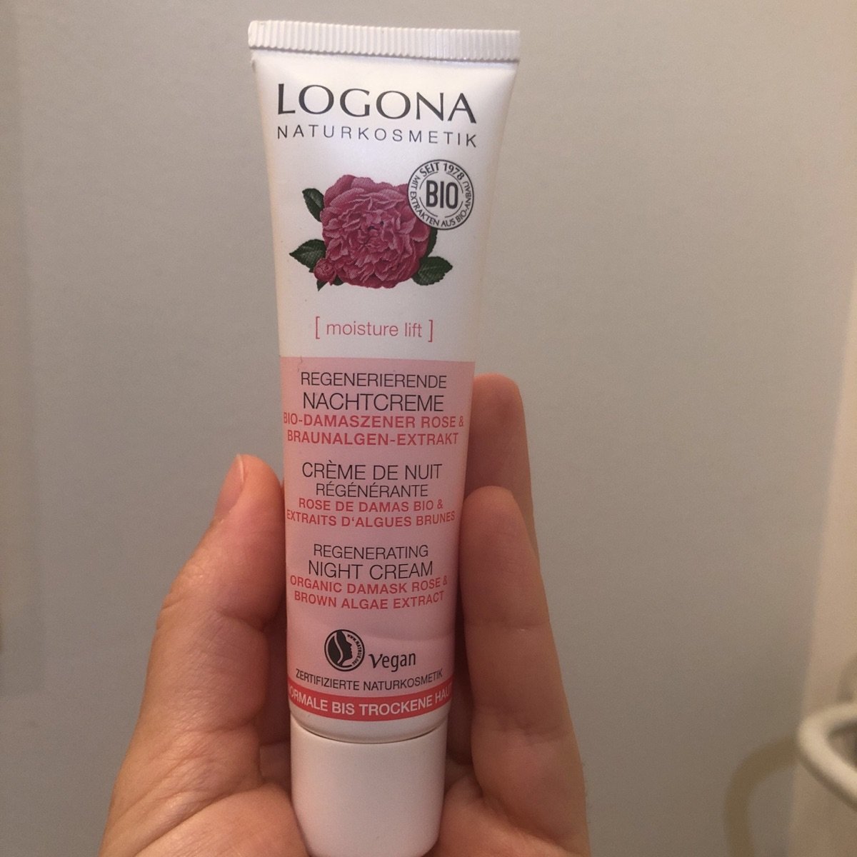 Logona Natural Cosmetics Regenerating Night Cream Reviews | abillion