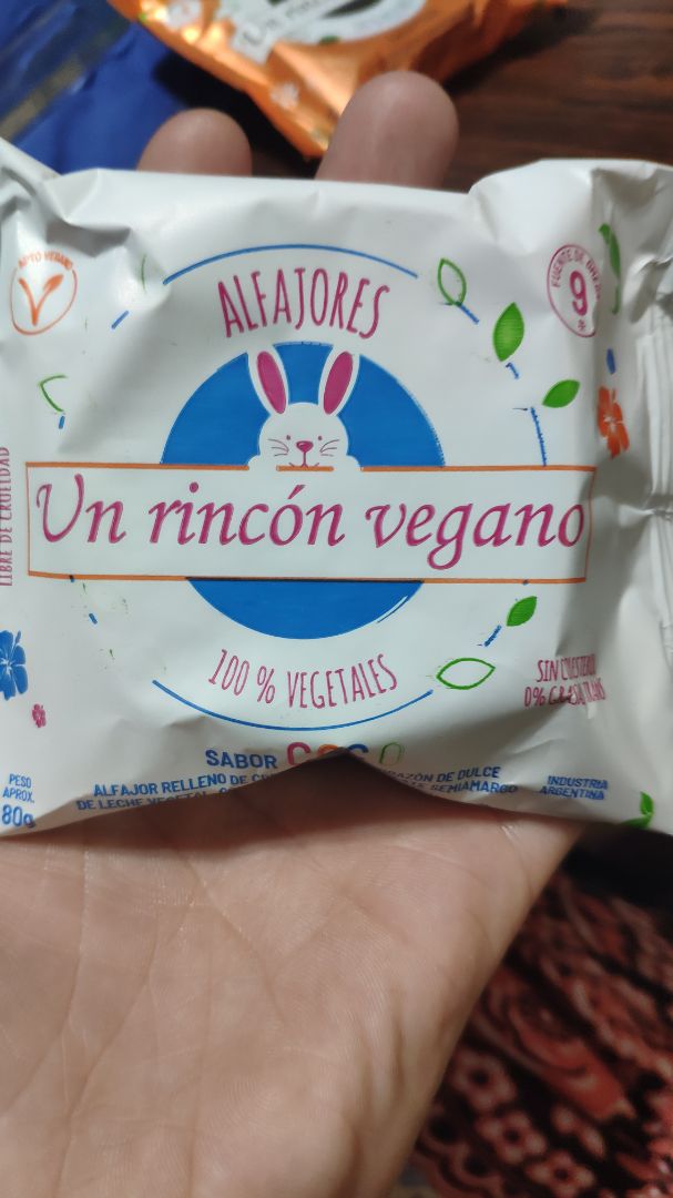 photo of Un Rincón Vegano Alfajor de Coco shared by @ayemartinez on  16 Feb 2020 - review