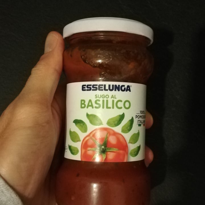photo of  Esselunga Sugo al basilico shared by @biagio on  06 Oct 2021 - review