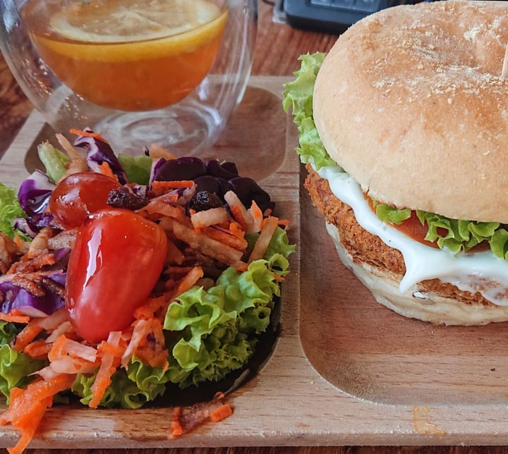 photo of nomVnom Bistro Classic Soy Burger shared by @sibehou on  22 Jul 2020 - review