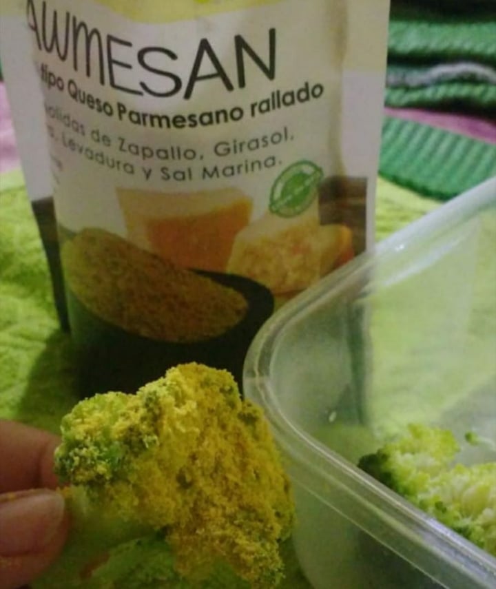 review photo of Natural Seed Rawmesan shared by @xs4dgirl on 02 Jan 2020 - review