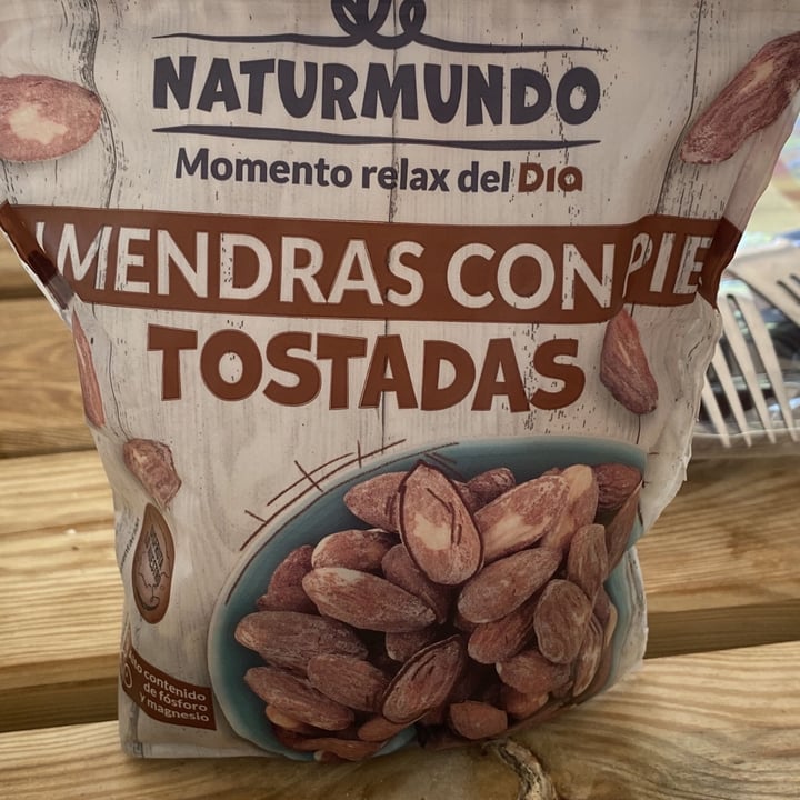 photo of Naturmundo Almendras tostadas con piel shared by @sushanti on  04 Jun 2022 - review