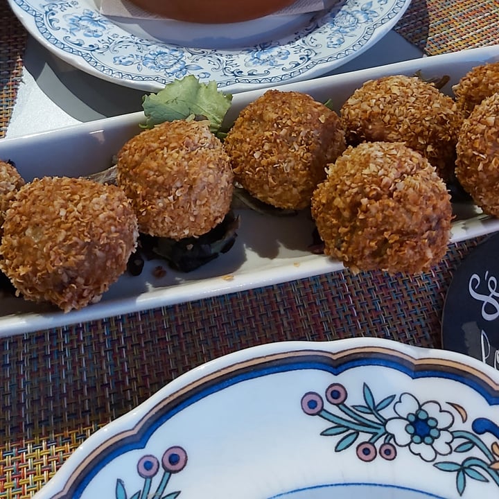 review photo of Cervecería Victoria Croquetas De Setas shared by @celiams on 21 Oct 2021 - review