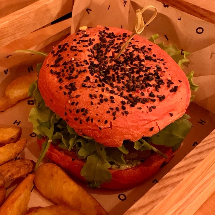 photo of Flower Burger Coccinella Burger shared by @adele91m on  23 Sep 2022 - review