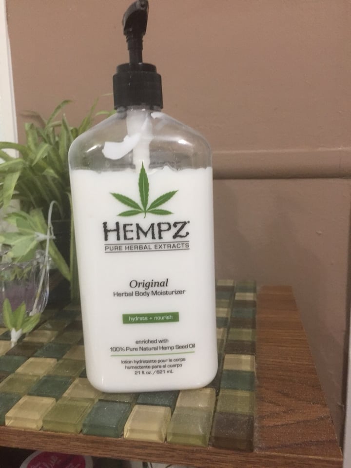 photo of Hempz Sensitive Skin Herbal Body Moisturiser shared by @jnwiley on  10 Aug 2019 - review