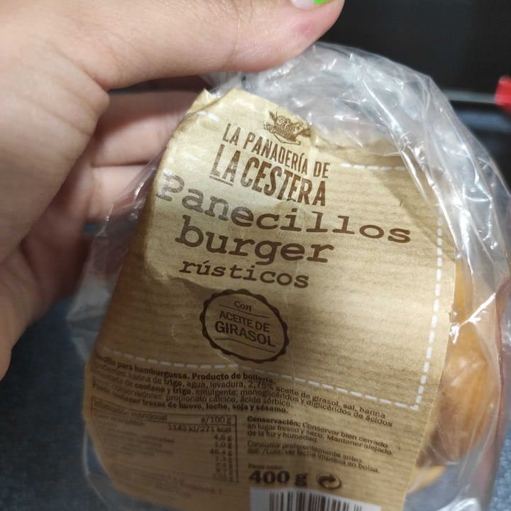 photo of La Cestera 4 Panecillos Burguer Rusticos shared by @mps15 on  08 Jul 2021 - review