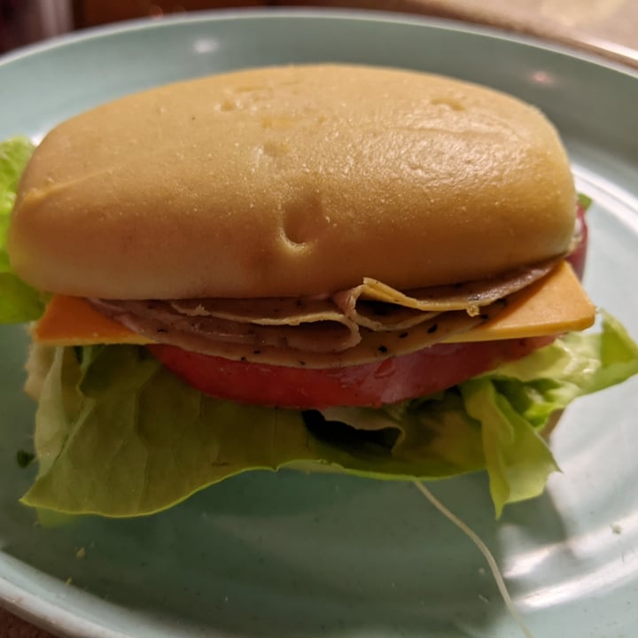 photo of O’Doughs Sandwich shared by @caseyveganforlife on  09 Sep 2022 - review
