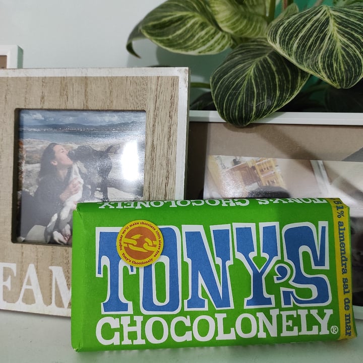 photo of Tony’s Chocolonely Dark Almond Sea Salt 51% shared by @saruchi on  18 Mar 2022 - review