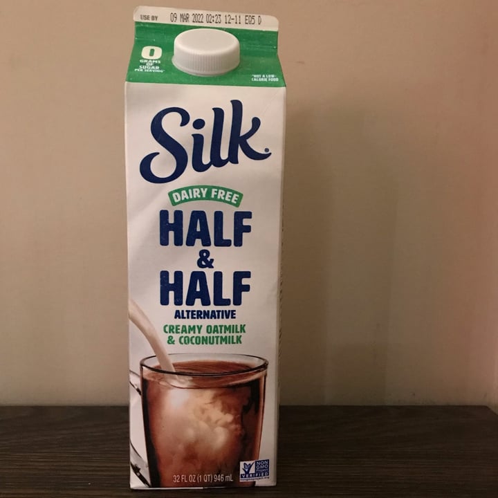 photo of Silk Half and half Alternative Creamy Oatmilk And Coconut Milk shared by @cottagefae on  04 Mar 2022 - review