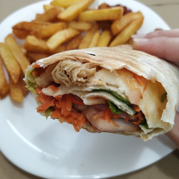 photo of deWeggie's Wrap Heura shared by @elkeandrea9 on  21 Aug 2021 - review