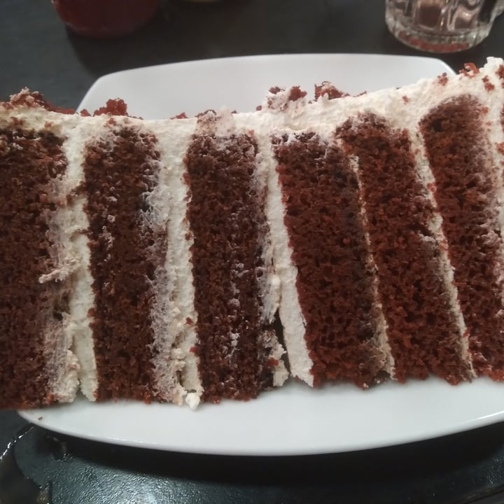 review photo of Mr. Food - Breña Torta Red Velvet shared by @accionantiespecista on 17 Jan 2022 - review