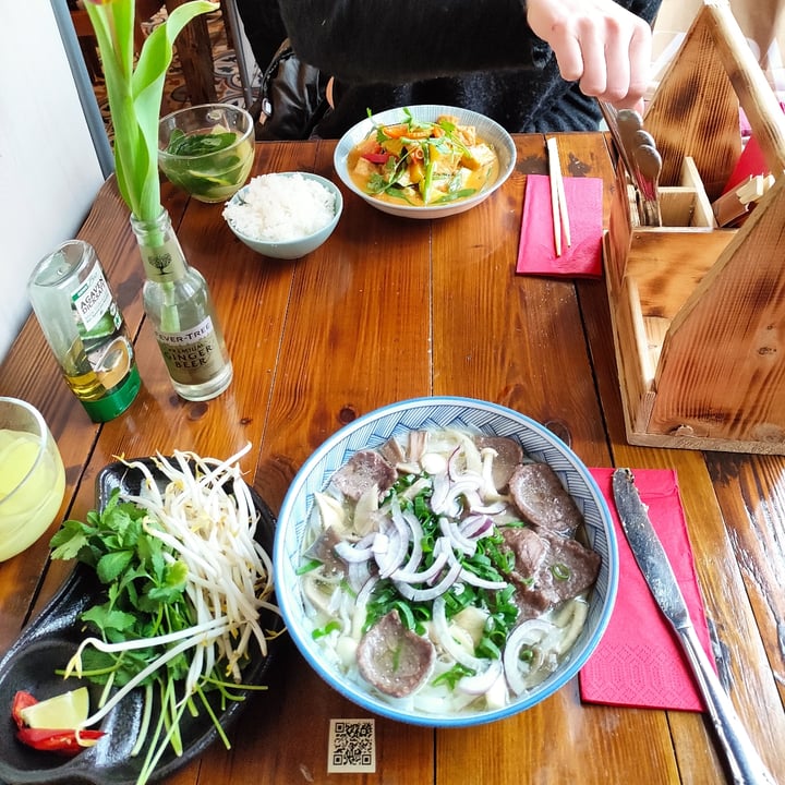 photo of Ong Tao City Pho shared by @veganzelle on  18 Feb 2022 - review