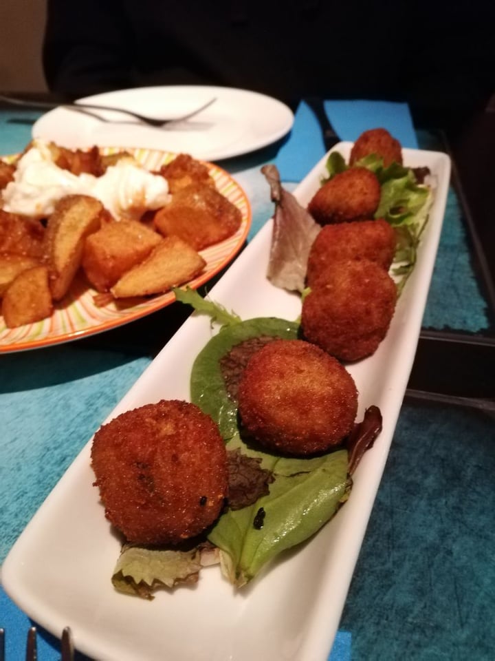 photo of Lady Green Biovegetarian Restaurant Tapas variadas shared by @nanalaf on  16 Feb 2020 - review
