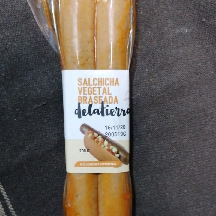 photo of delatierra Salchicha vegetal shared by @rebeca.veg on  14 Jul 2020 - review