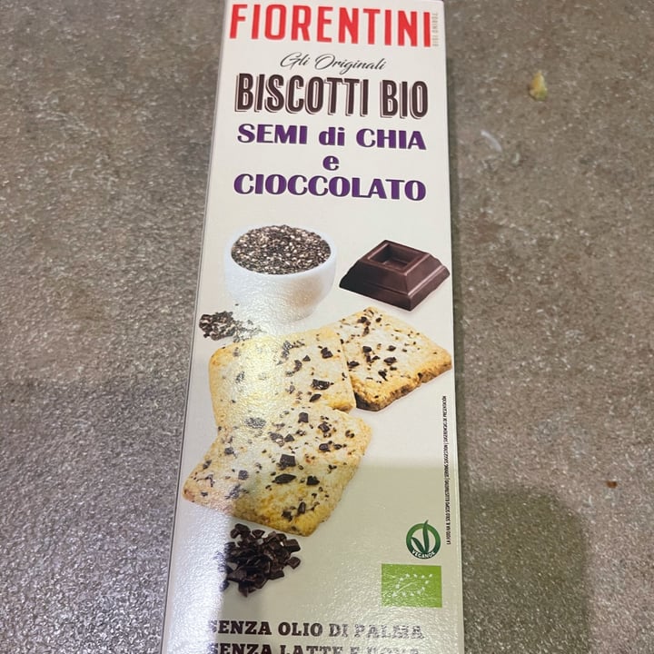 photo of Fiorentini Biscotti bio semi Di chia e cioccolato shared by @loveg on  29 Jan 2022 - review