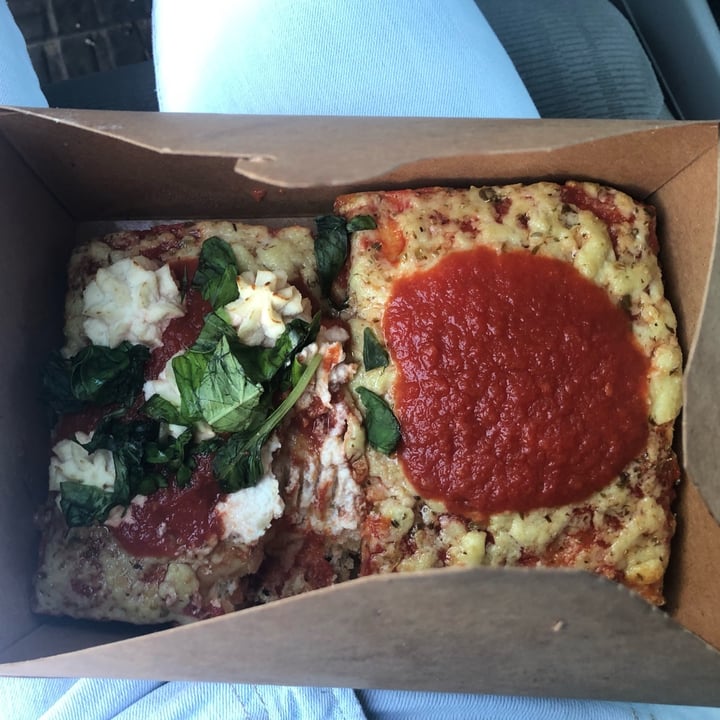 photo of Li'l Nonna's Sicilian Slice shared by @jamj13 on  28 Oct 2022 - review